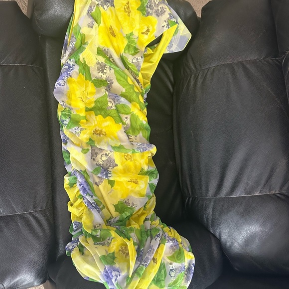 Zara tulle dress. Size : M ( runs one size smaller,fits Small).Unused with tags - Picture 6 of 8